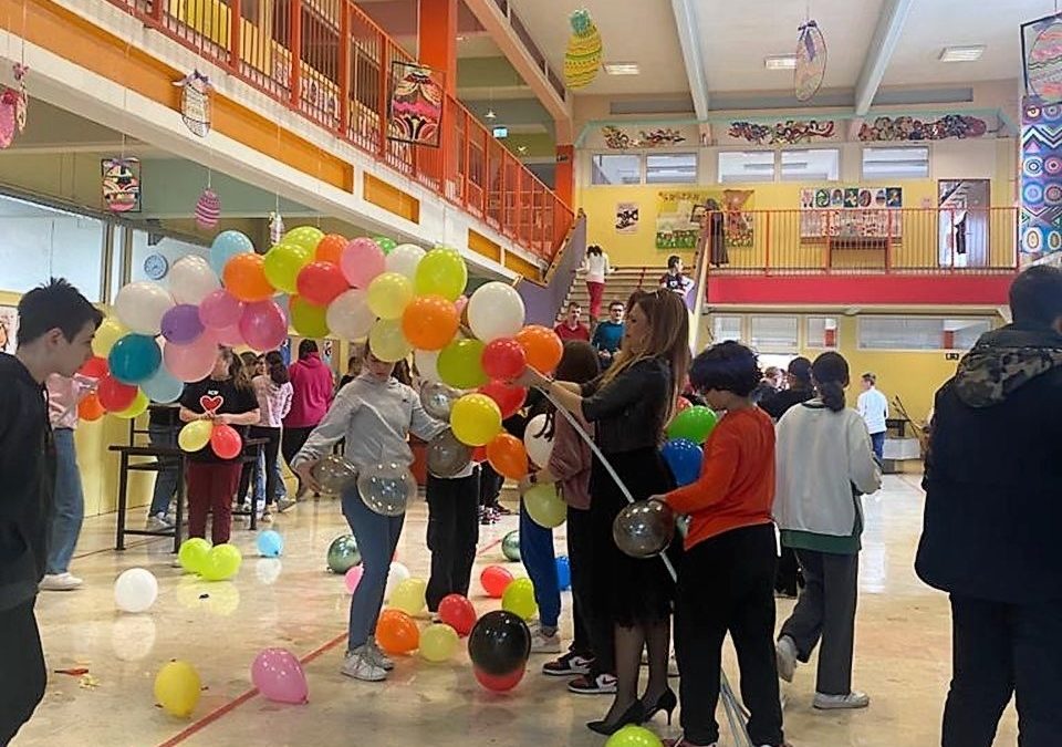 ŠARENI SAJAMSKI BALONI U MLADOSTI
